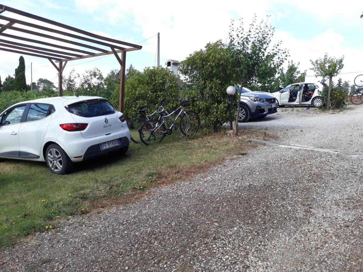 Agriturismo Podere Camollia Costalpino Bagian luar foto
