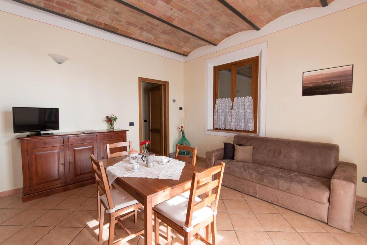Agriturismo Podere Camollia Costalpino Bagian luar foto